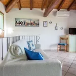 Rovo House, Pittulongu, Olbia, Sardinia Дом отдыха *