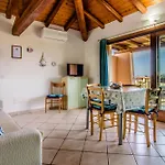 Дом отдыха Rovo House, Pittulongu, Olbia, Sardinia Ольбия