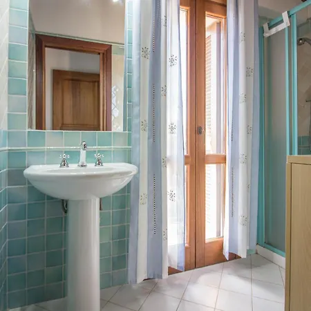 Feriehus Rovo House, Pittulongu, Olbia, Sardinia