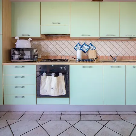 Feriehus Rovo House, Pittulongu, Olbia, Sardinia *