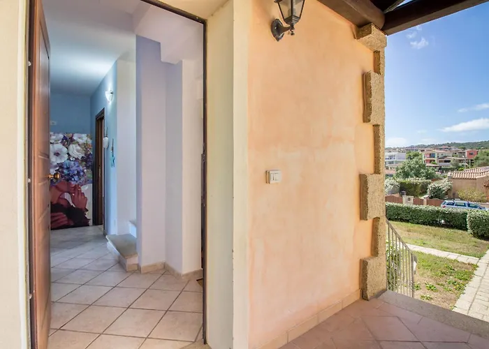 Feriehus Rovo House, Pittulongu, Olbia, Sardinia Olbia